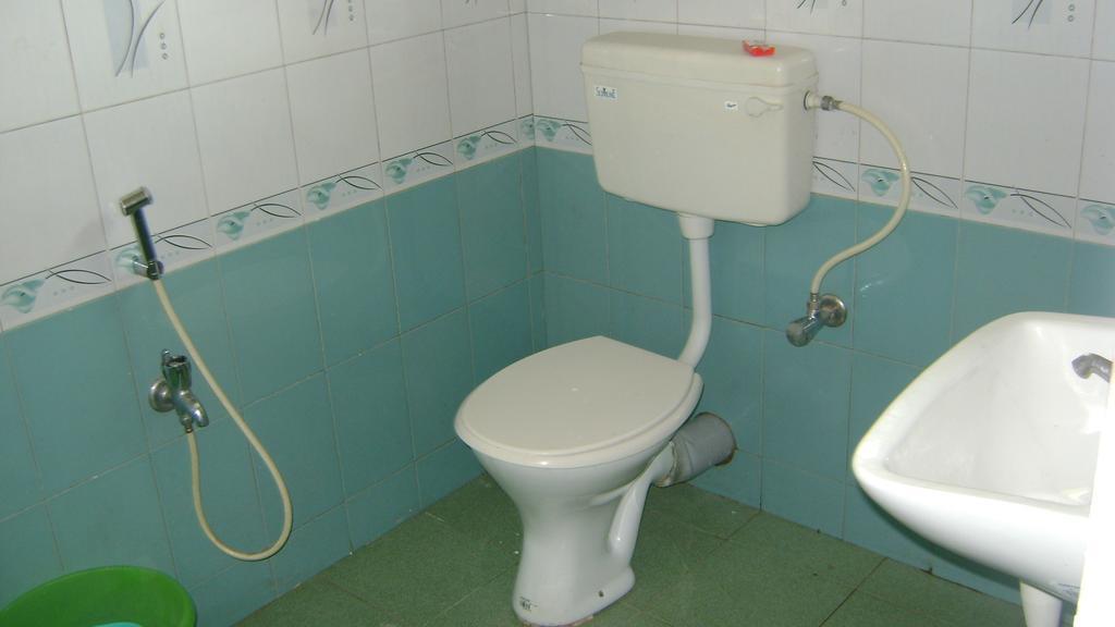Wekare Guest House Μπουμπάνεσβαρ Εξωτερικό φωτογραφία