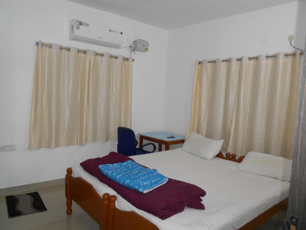 Wekare Guest House Μπουμπάνεσβαρ Εξωτερικό φωτογραφία