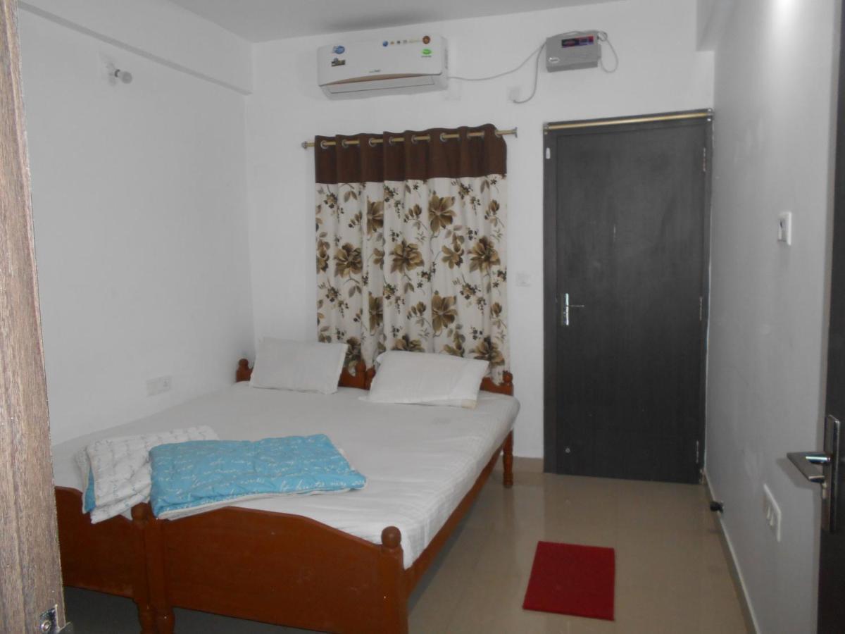 Wekare Guest House Μπουμπάνεσβαρ Εξωτερικό φωτογραφία