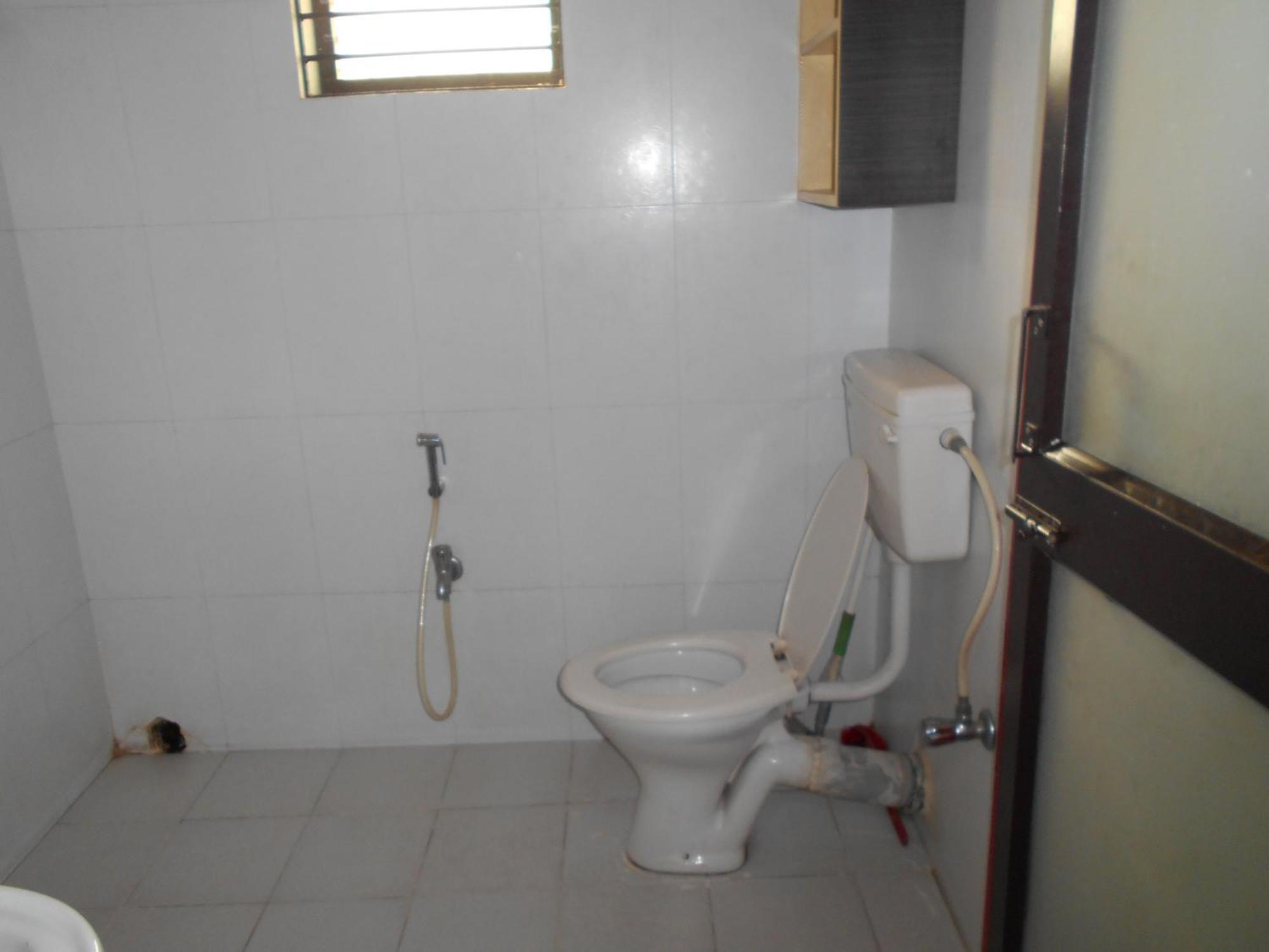 Wekare Guest House Μπουμπάνεσβαρ Εξωτερικό φωτογραφία
